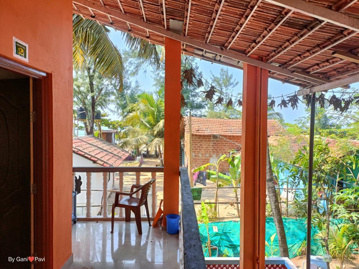 Golden Wings Cafe Otel Gokarna  Dış mekan fotoğraf